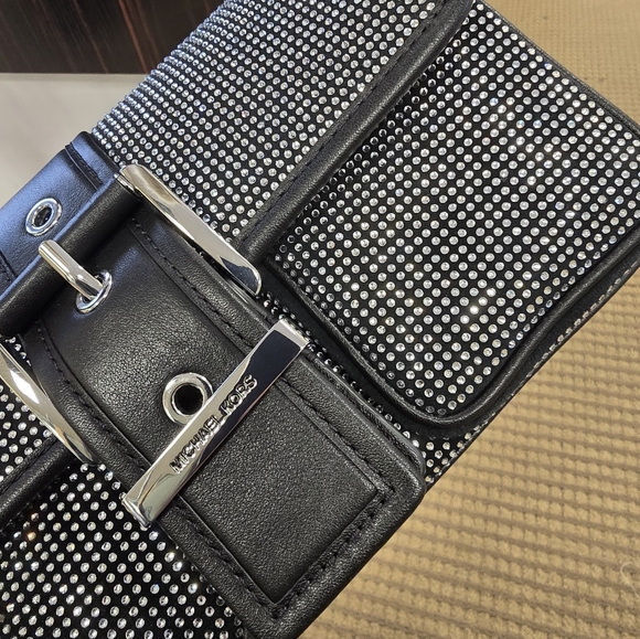 Michael Kors Black and Silver Shoulder Bag - Picture 6 of 7